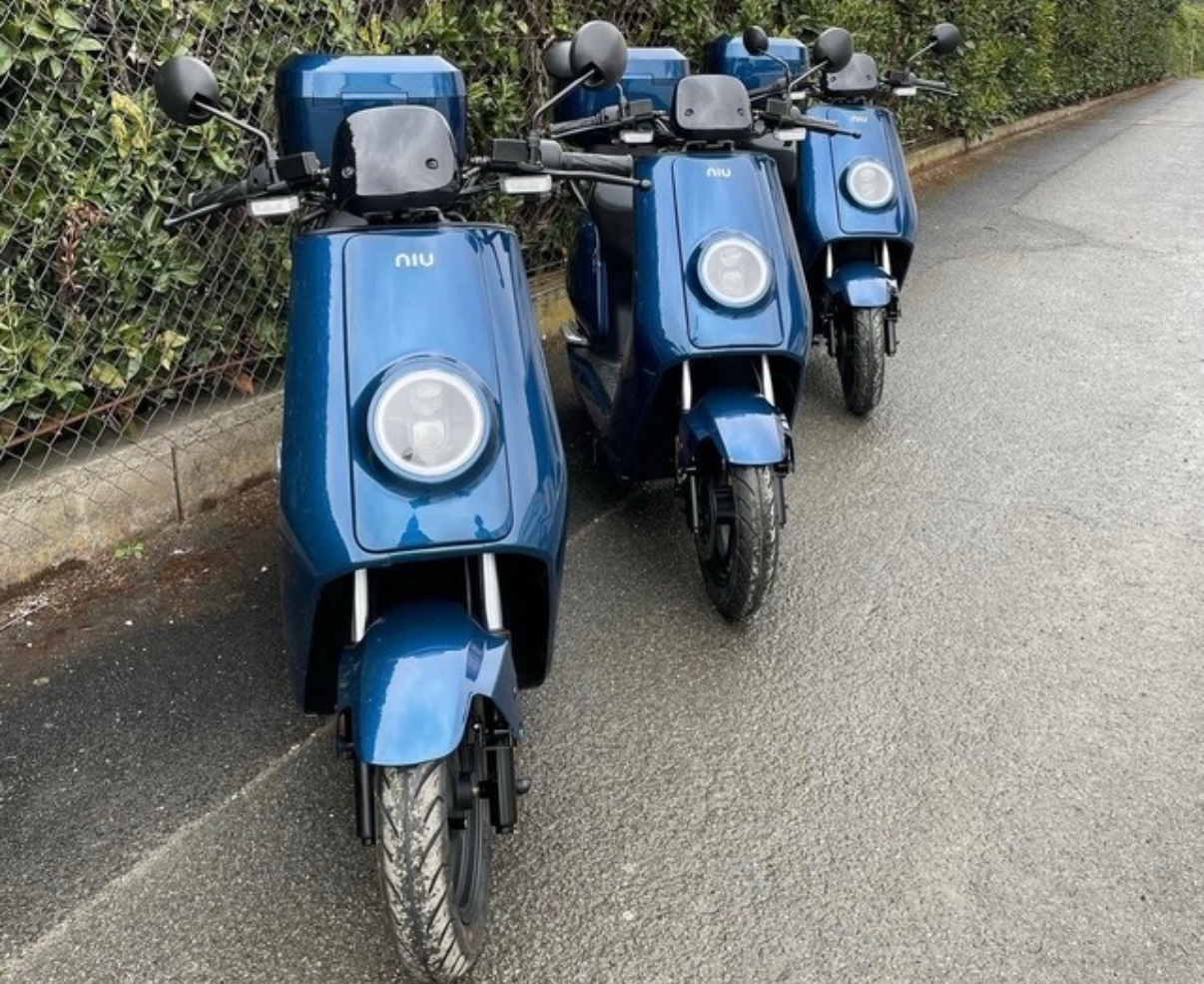 Scooters électriques NIU - Vue de face